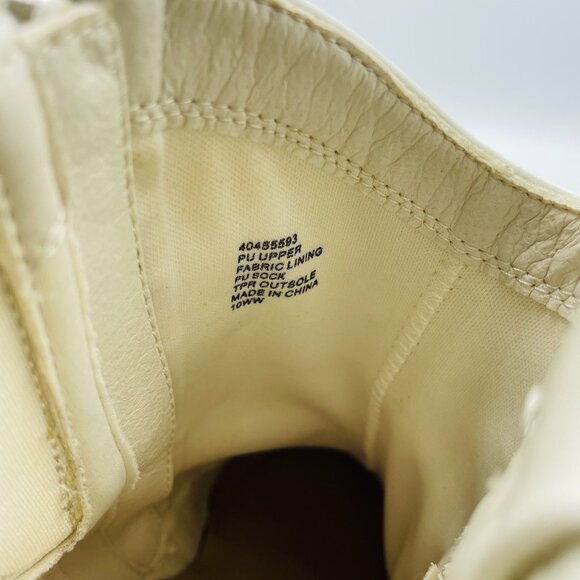 Torrid Boots Womens Shoes Size 10WW Wide White Western Booties Zip Chunky Heels - Picture 10 of 11